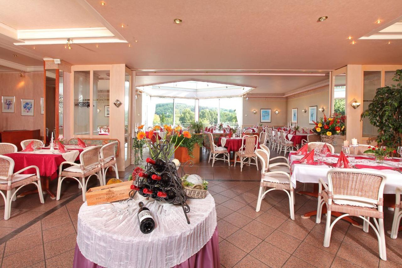 Hotel Schinderhannes Weiskirchen Buitenkant foto