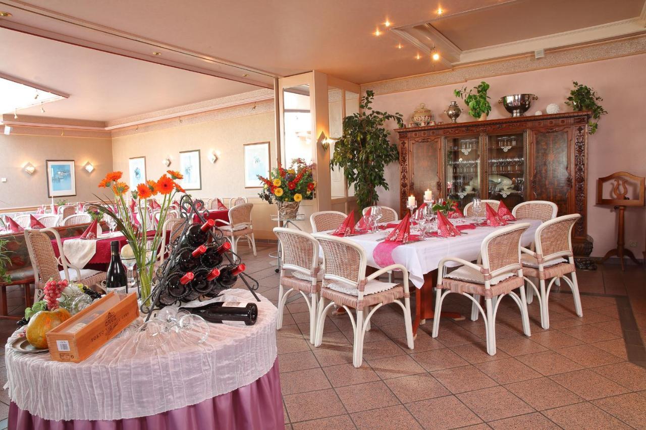 Hotel Schinderhannes Weiskirchen Buitenkant foto