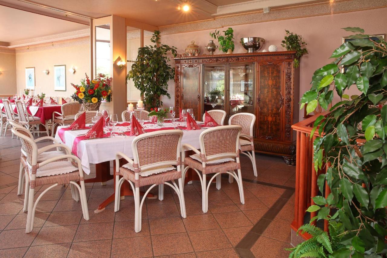 Hotel Schinderhannes Weiskirchen Buitenkant foto