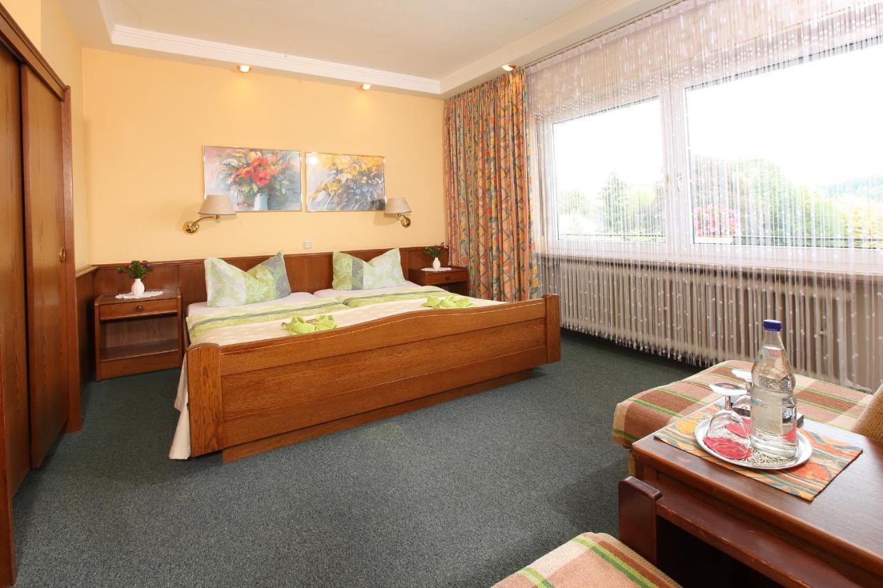 Hotel Schinderhannes Weiskirchen Buitenkant foto
