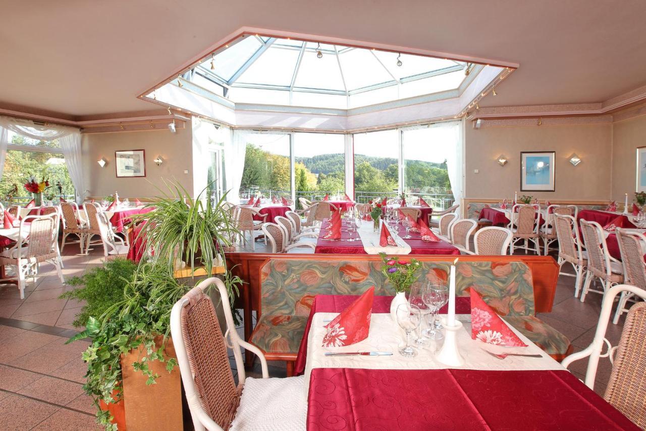 Hotel Schinderhannes Weiskirchen Buitenkant foto