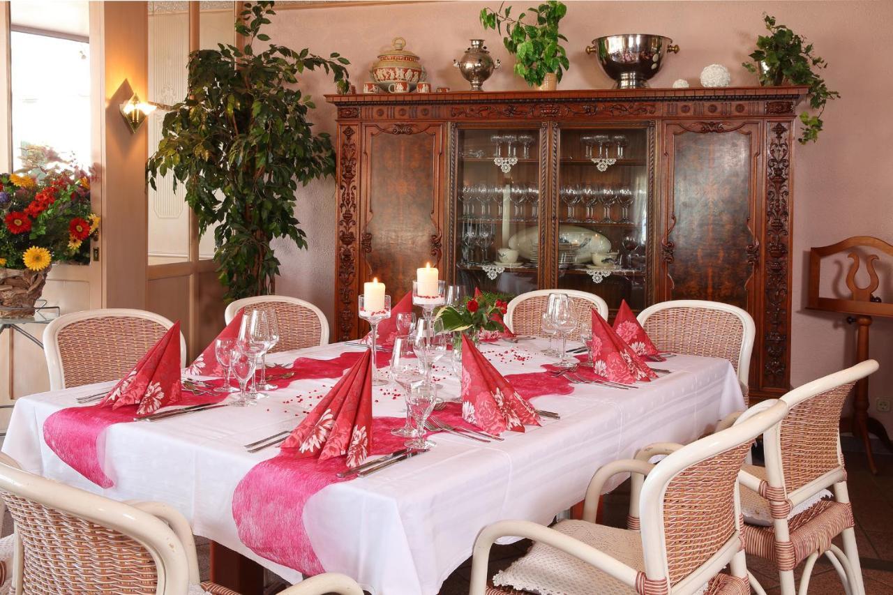 Hotel Schinderhannes Weiskirchen Buitenkant foto